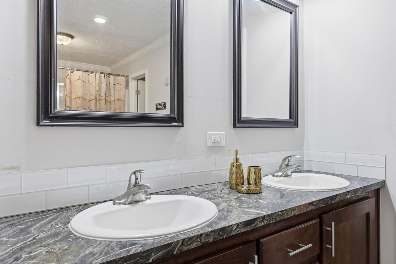 110 Kay Street Photo 26