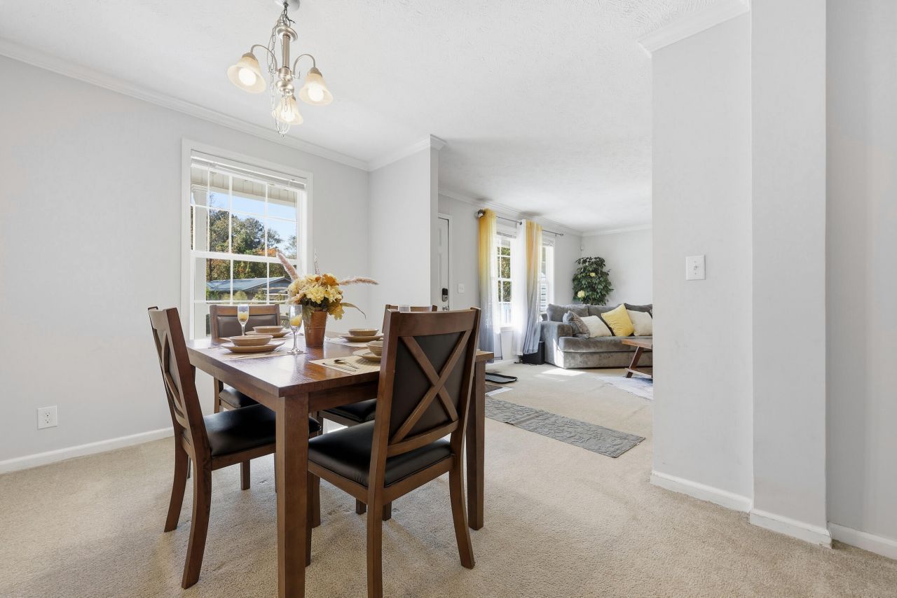 110 Kay Street Photo 9