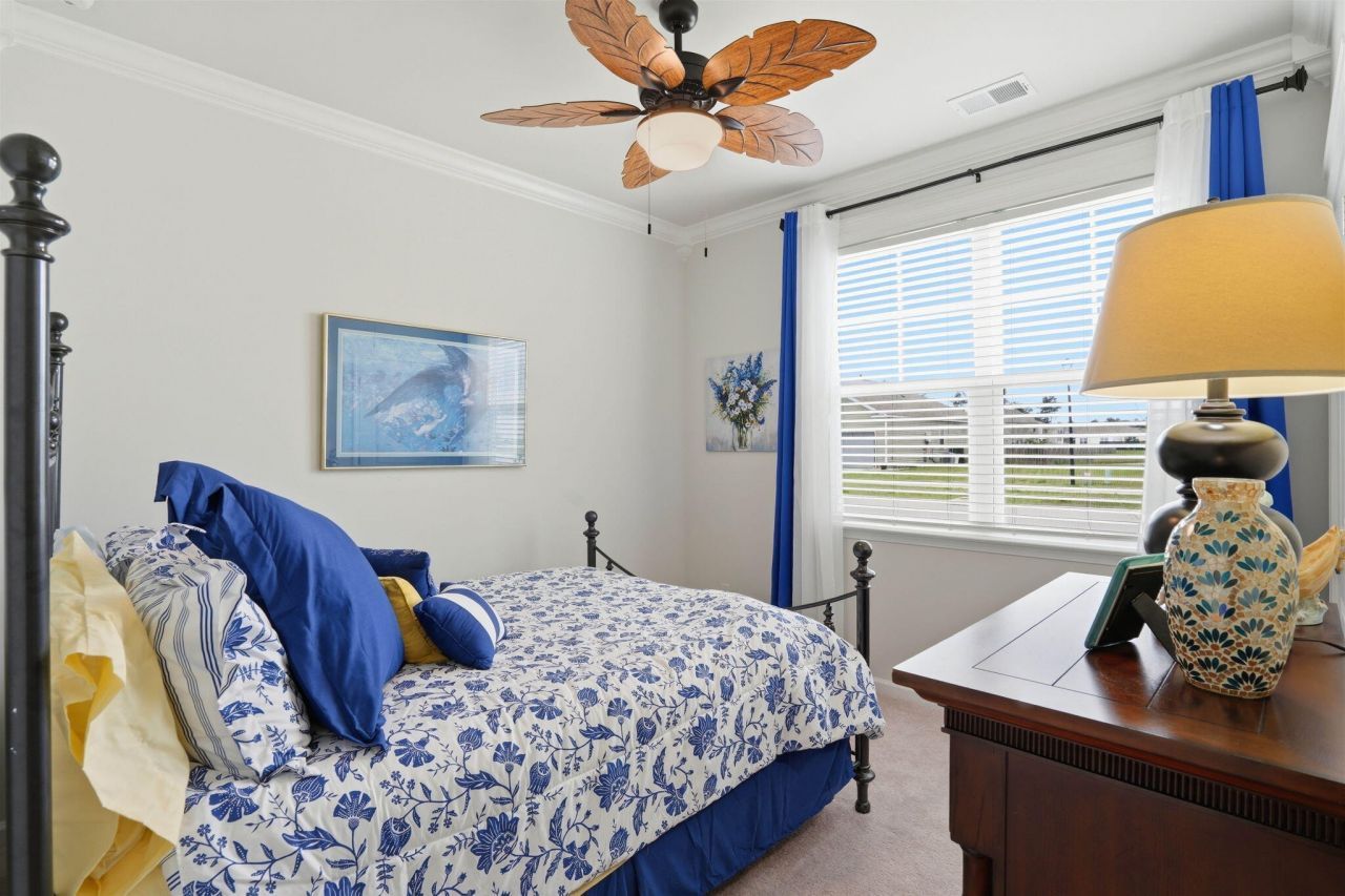 122 Oakwood Boulevard Photo 20