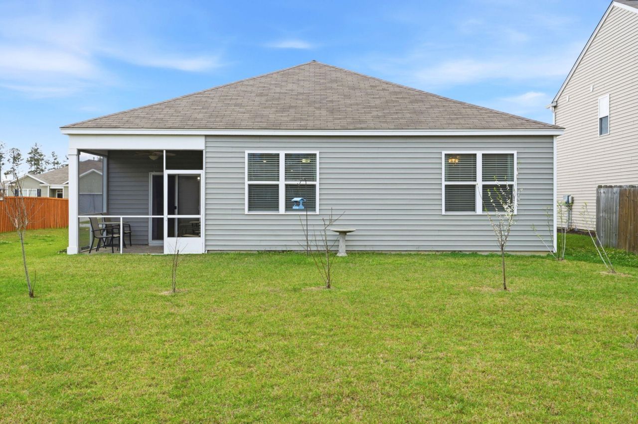 122 Oakwood Boulevard Photo 25