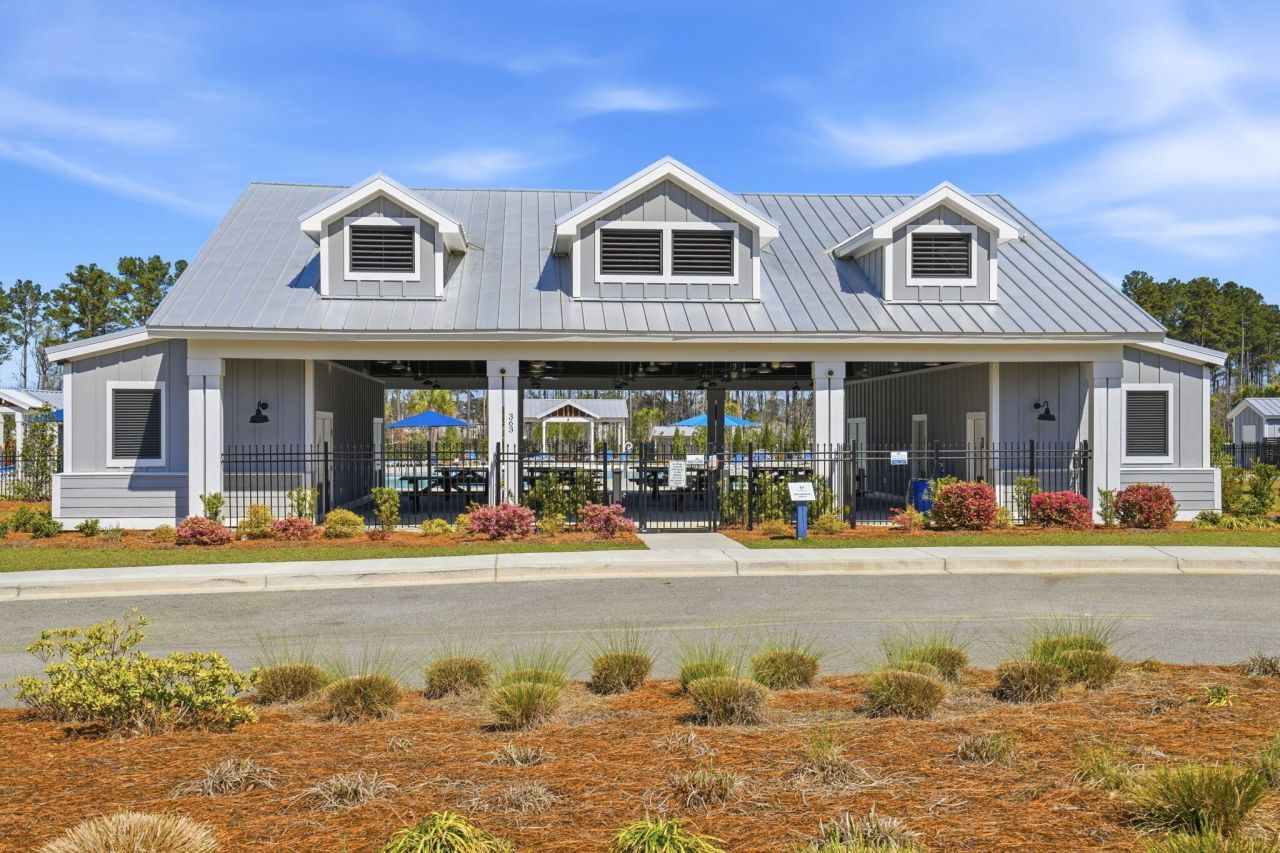 122 Oakwood Boulevard Photo 29