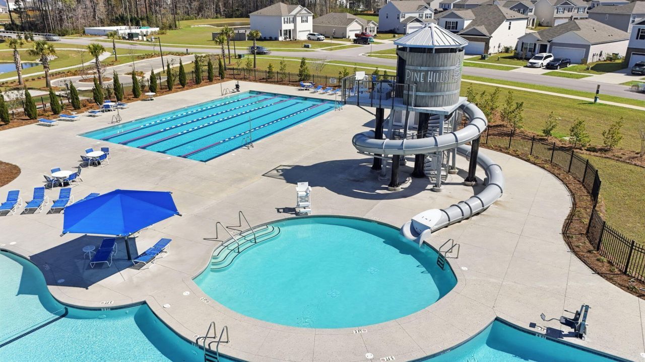 122 Oakwood Boulevard Photo 33