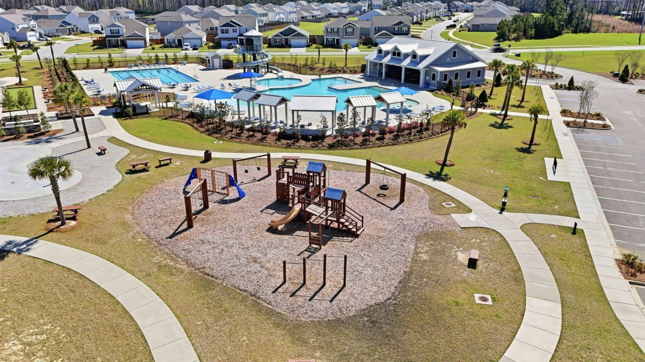 122 Oakwood Boulevard Photo 37