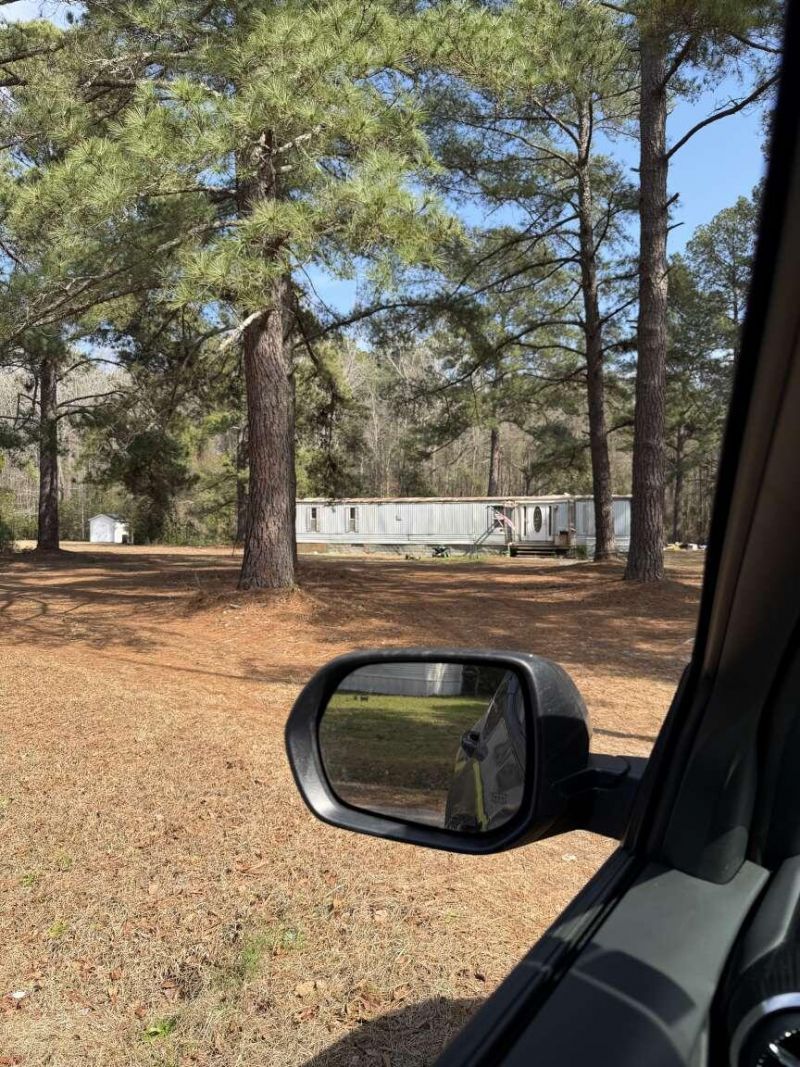 450 Old Castle Street Photo 10