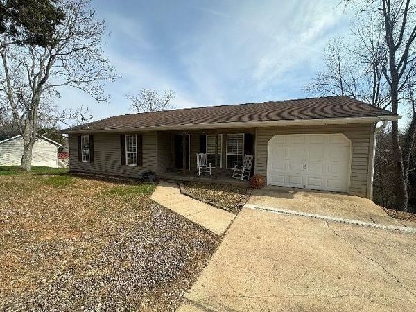 101 Macy Drive, Barboursville, WV 25504