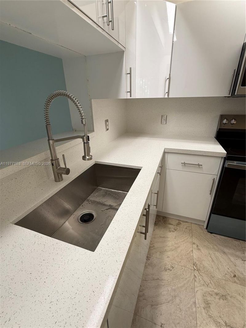 Please Call For Address, Unit 202L, Pembroke Pines, FL 33027 Photo