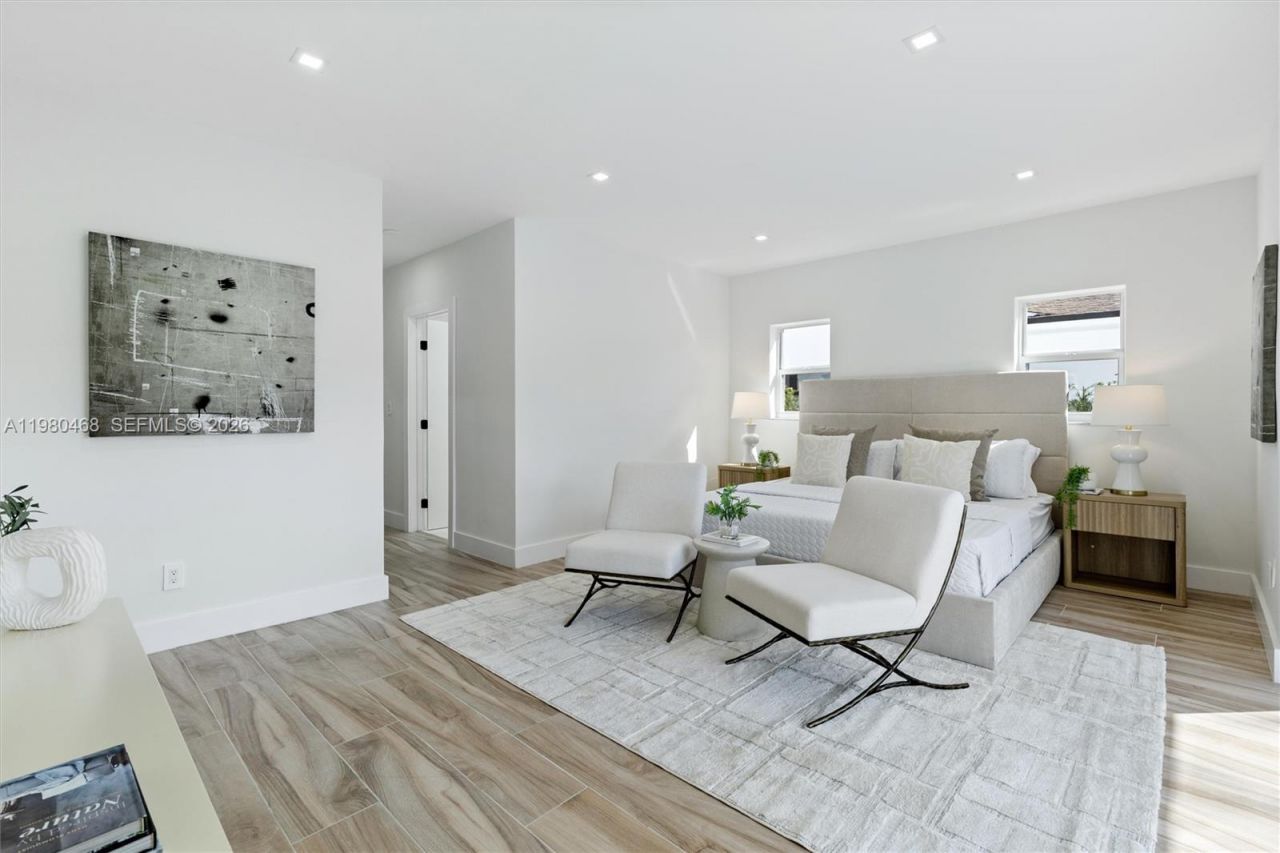 1840 NE 199th St , Miami, FL 33179 Photo