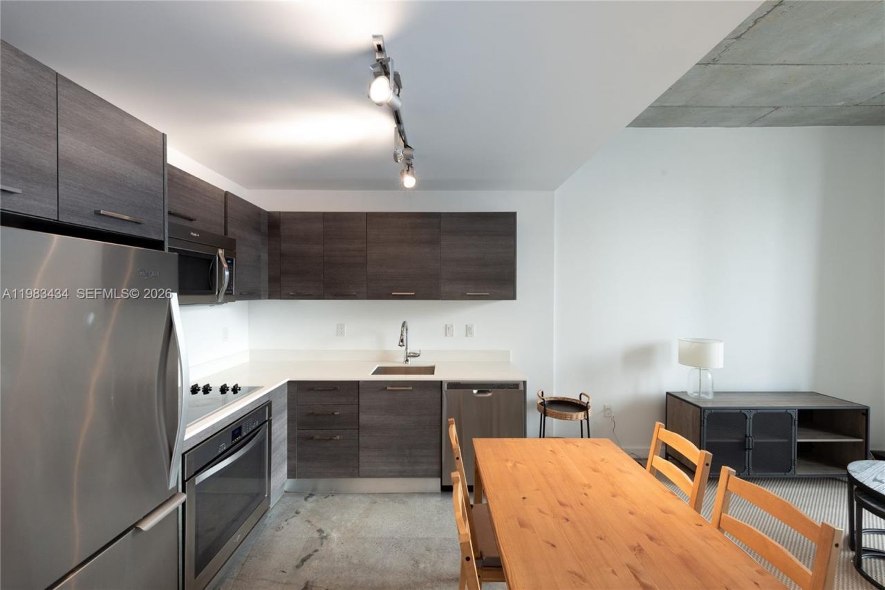 151 SE 1st St , Unit 1709, Miami, FL 33131 Photo