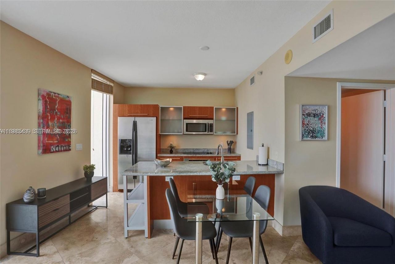 185 SW 7th St, Unit 1600, Miami, FL 33130 Photo