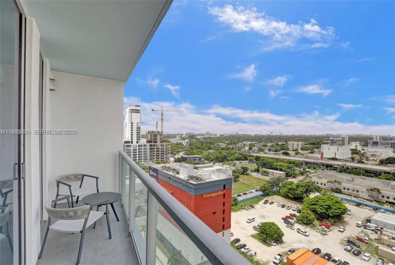 185 SW 7th St, Unit 1600, Miami, FL 33130 Photo