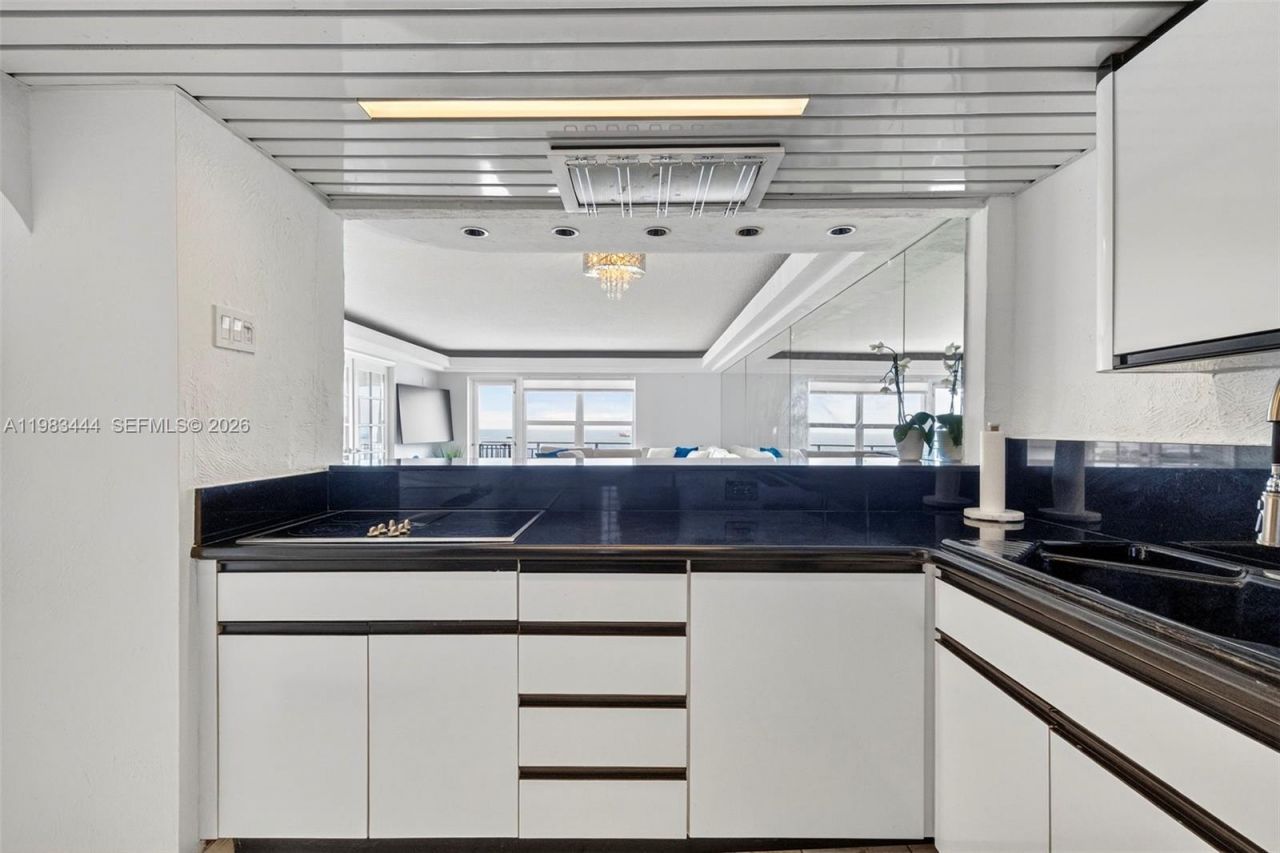 3000 E Sunrise Blvd, Unit PHB, Fort Lauderdale, FL 33304 Photo