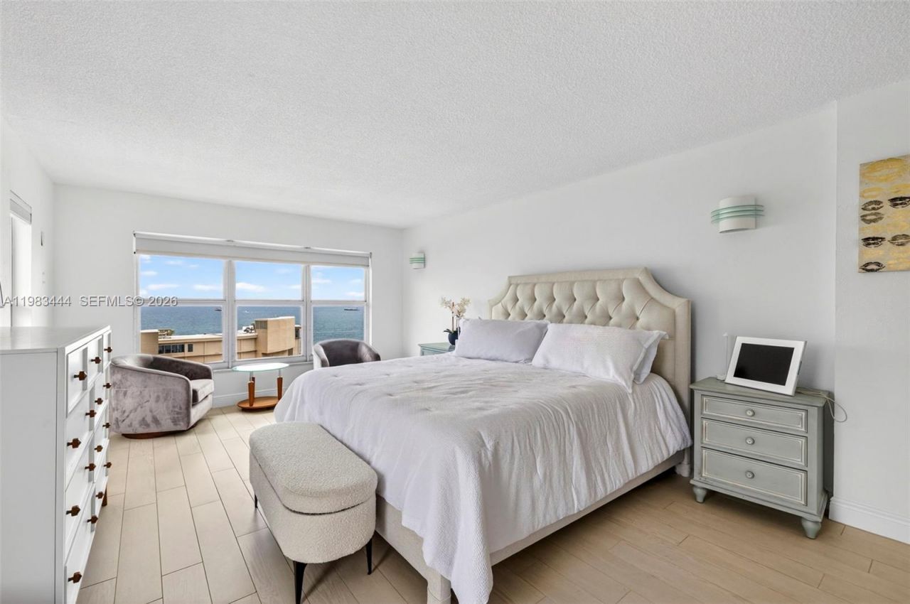 3000 E Sunrise Blvd, Unit PHB, Fort Lauderdale, FL 33304 Photo