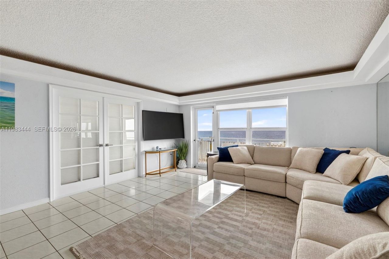 3000 E Sunrise Blvd, Unit PHB, Fort Lauderdale, FL 33304 Photo