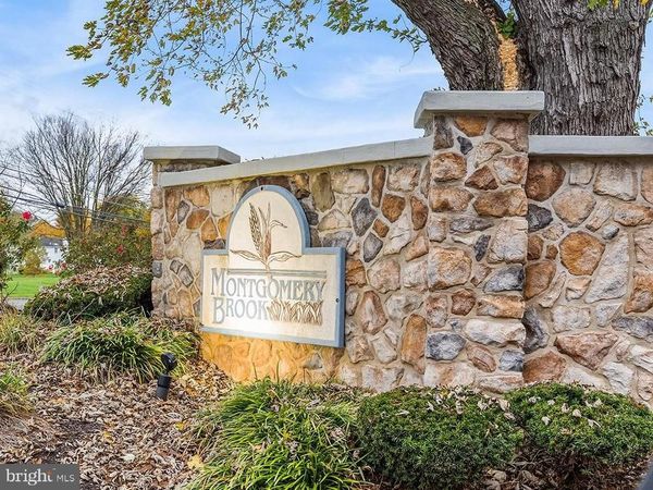 414 FOXCROFT CIRCLE, Unit CONDO 414, ROYERSFORD, PA 19468