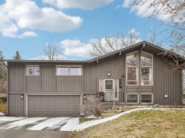 221 W 107th Street, Bloomington, MN 55420