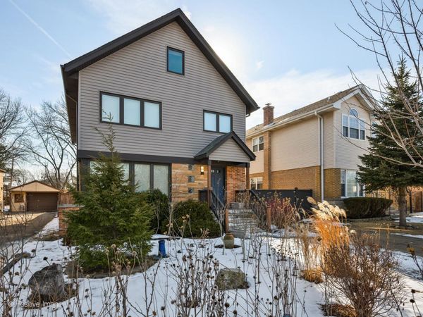 5881 N CENTRAL Avenue , Chicago, IL 60646