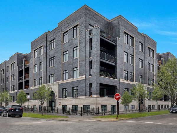 5748 N Hermitage Avenue , Unit 307, Chicago, IL 60660