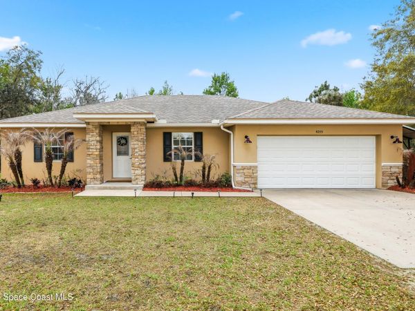 4055 Palm Avenue, Mims, FL 32754