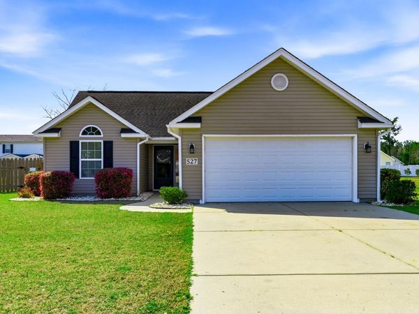 527 Cottage Oaks Circle, Myrtle Beach, SC 29579
