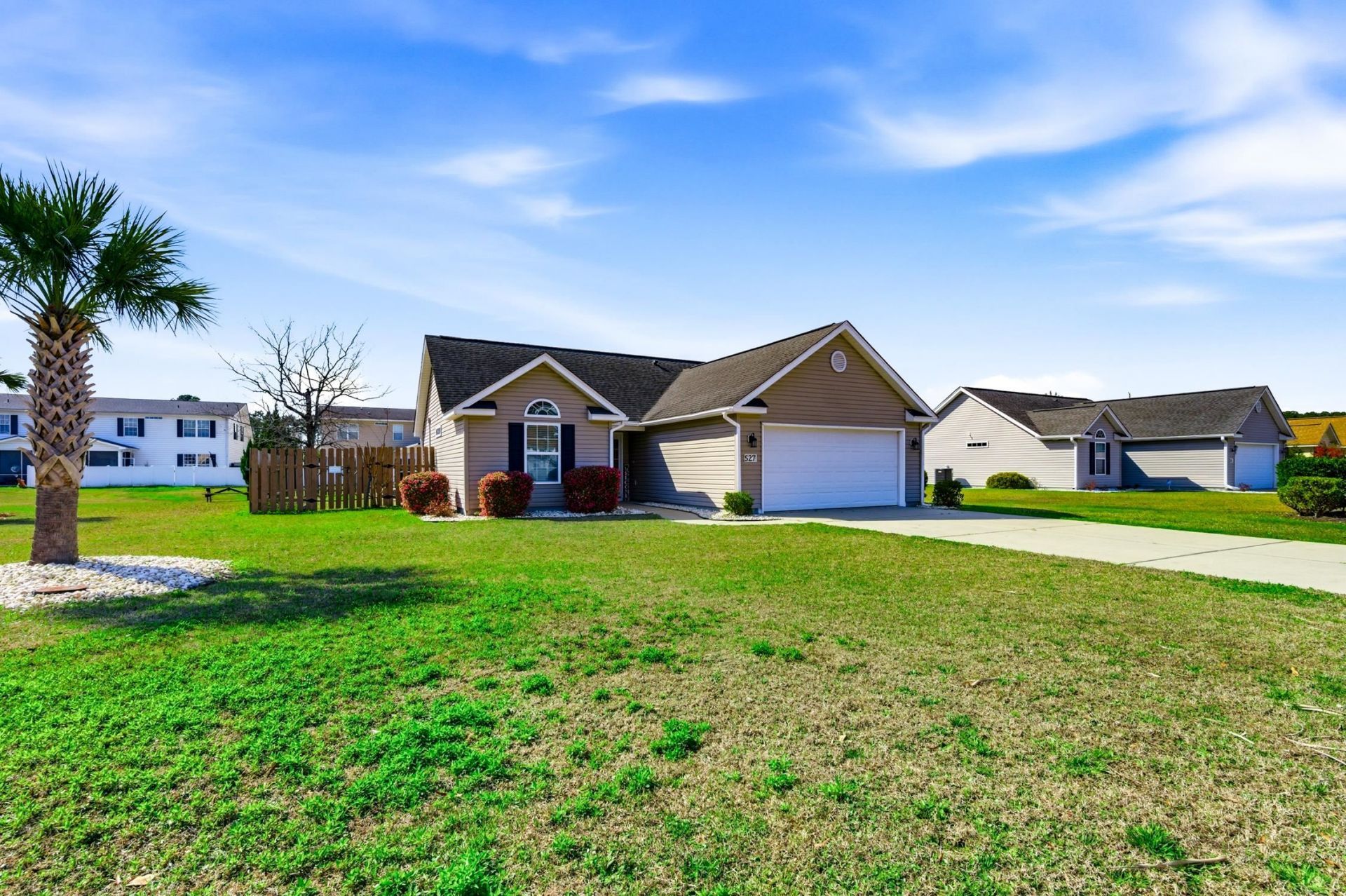 527 Cottage Oaks Circle Photo 24