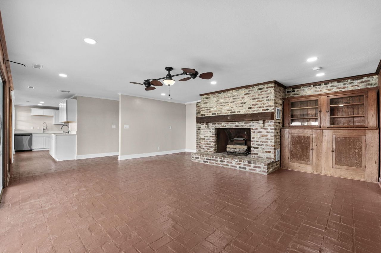 201 River Rd. Photo 13