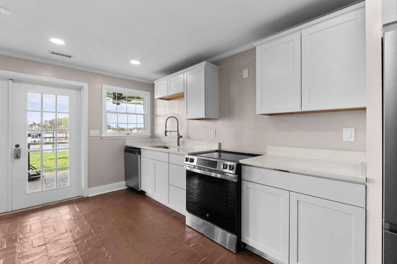 201 River Rd. Photo 16