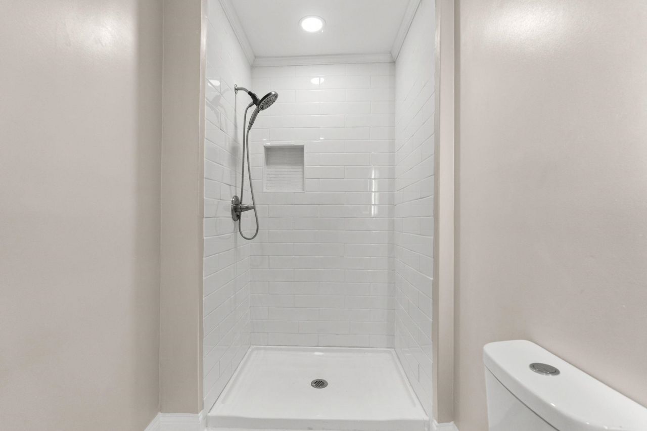 201 River Rd. Photo 31