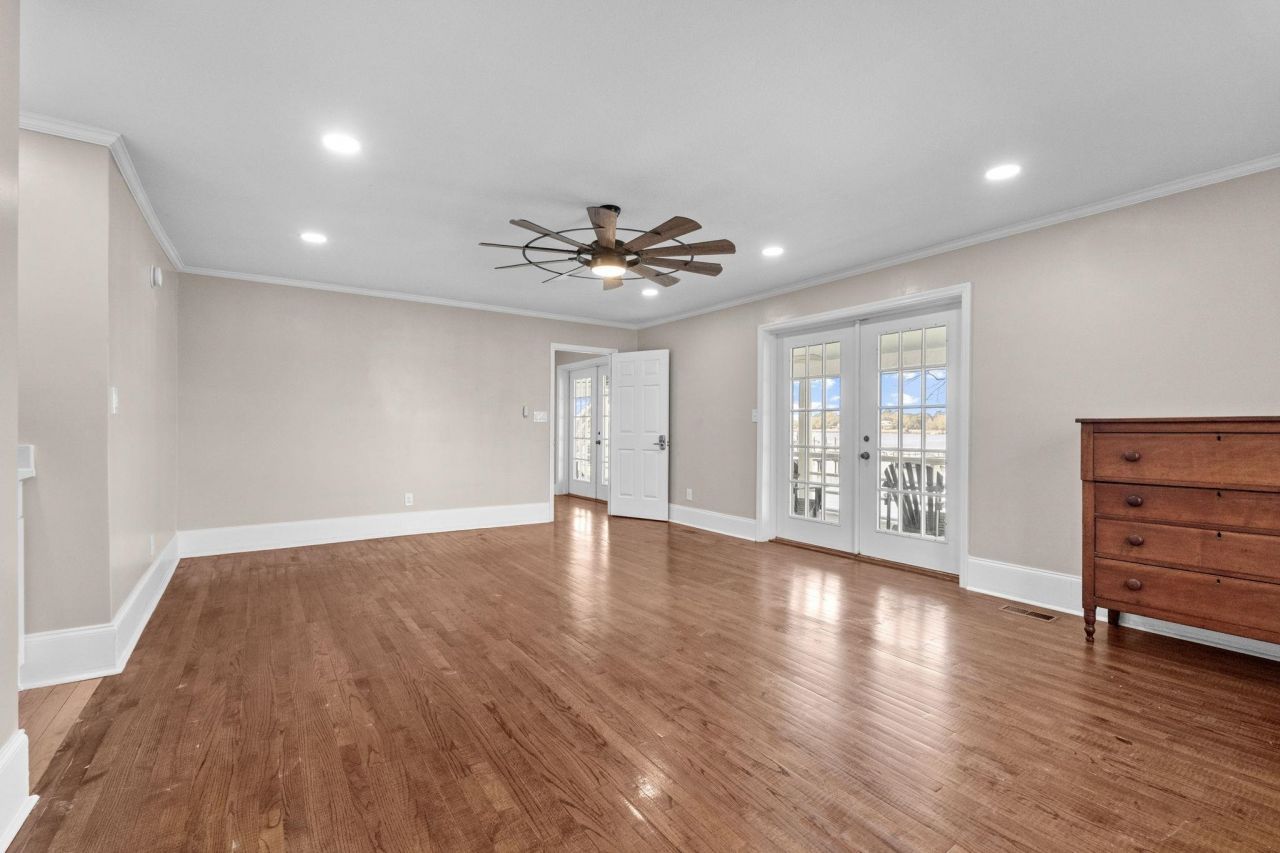 201 River Rd. Photo 40