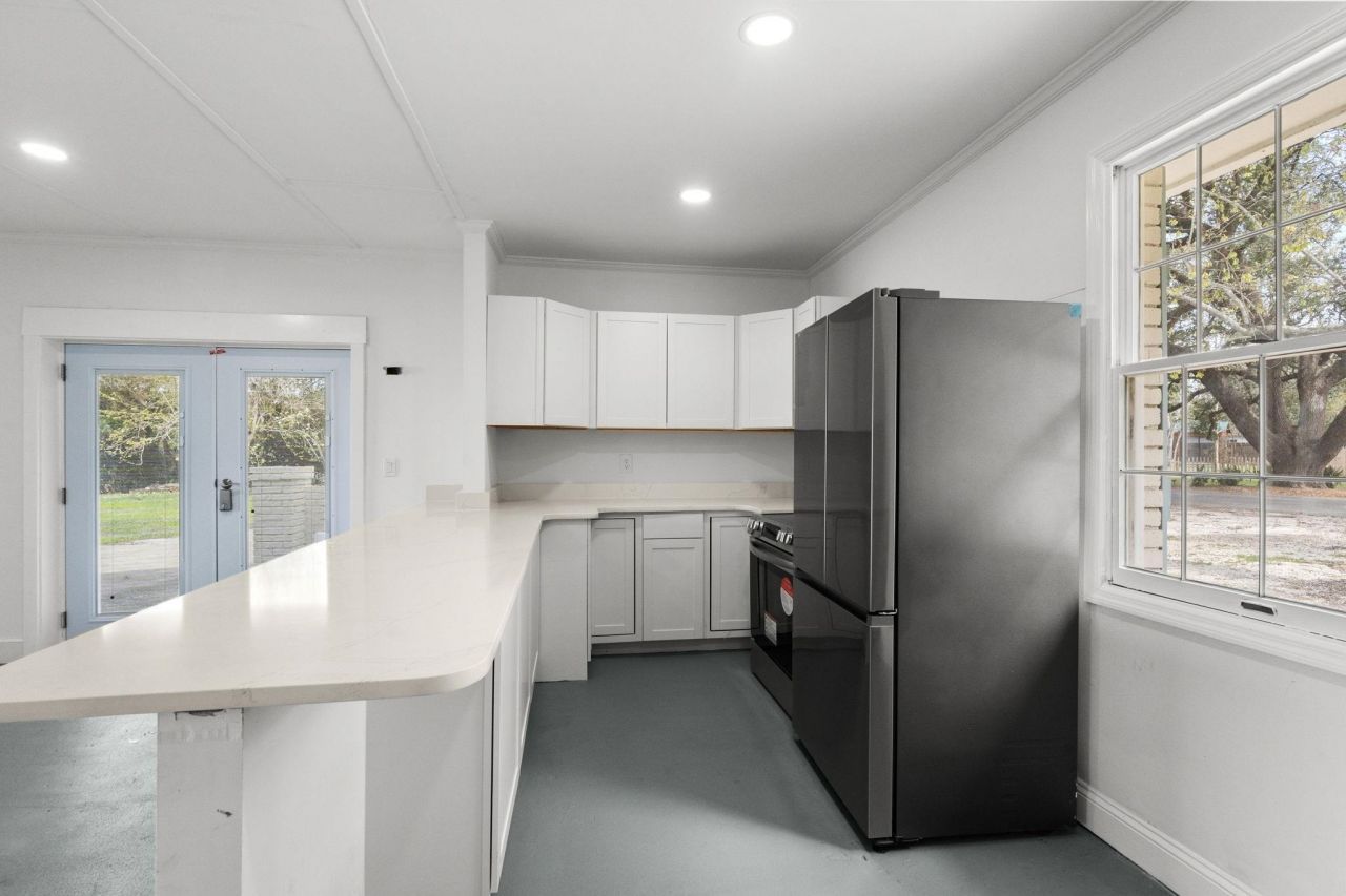 201 River Rd. Photo 66