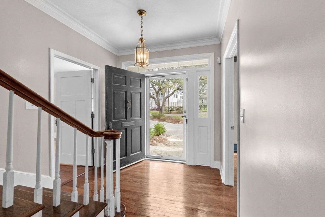 201 River Rd. Photo 8