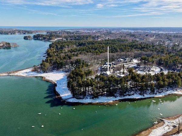 100 Shepards Cove Road, Unit H301, Kittery, ME 03904