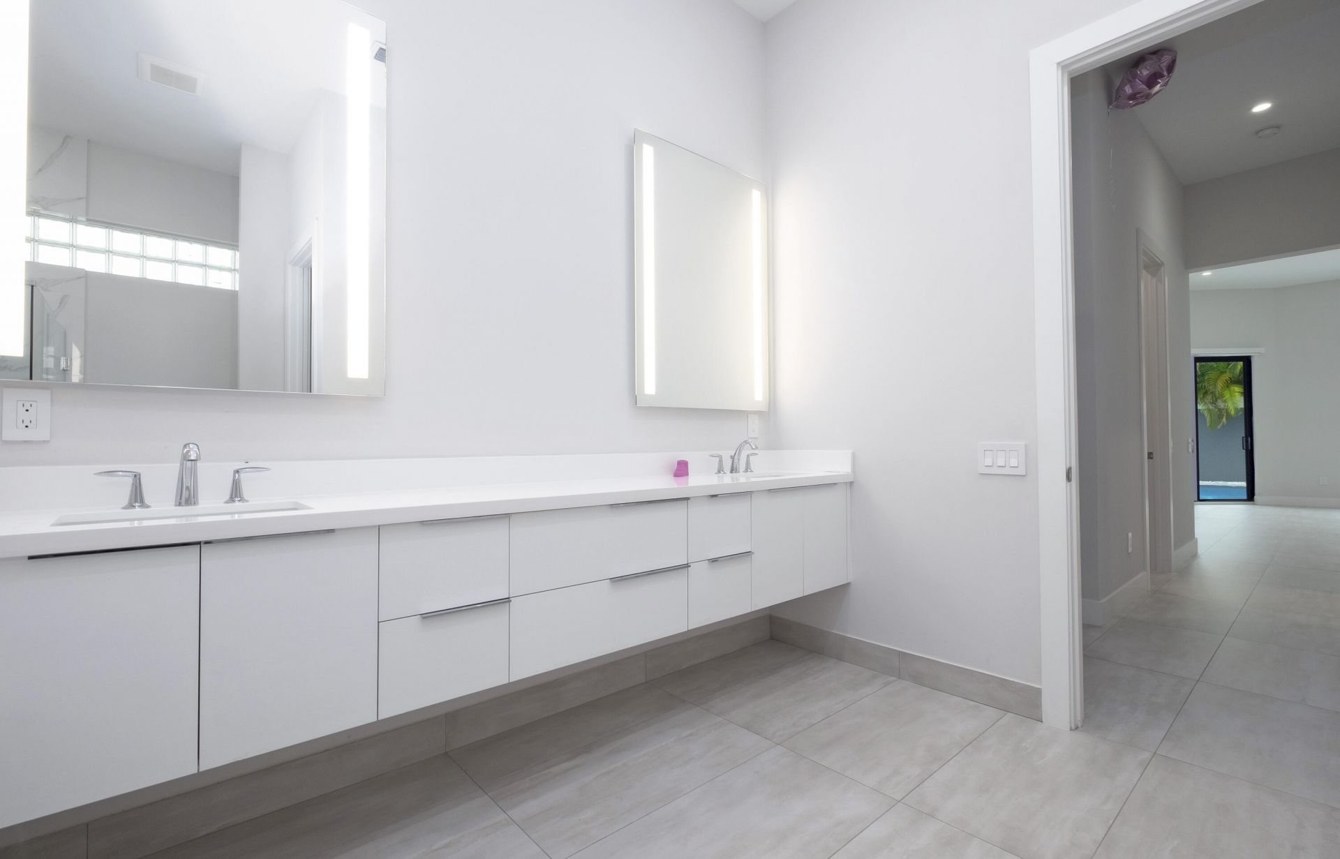 5663 W Brookfield Circle, Hollywood, FL 33312 Photo