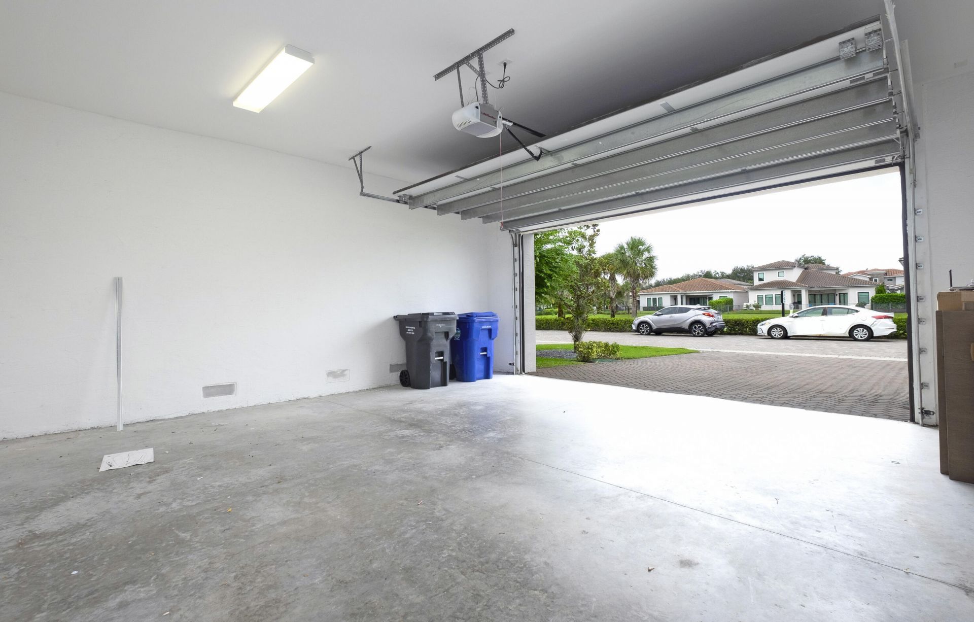 5663 W Brookfield Circle, Hollywood, FL 33312 Photo