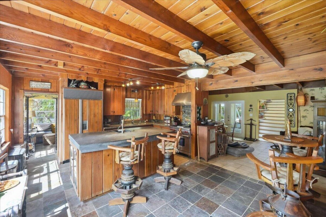 6423 Riverland Drive, Fort Pierce, FL 34982 Photo