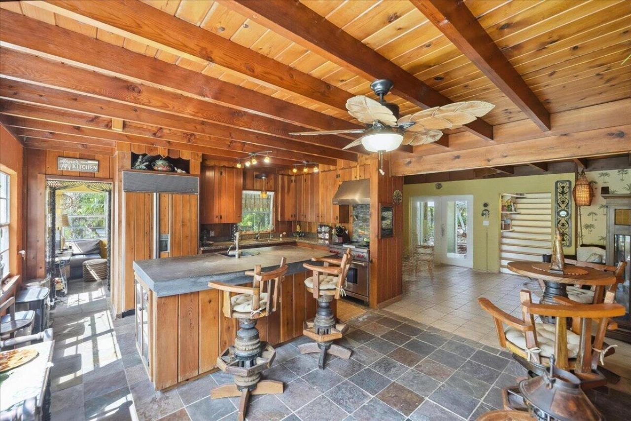 6423 Riverland Drive, Fort Pierce, FL 34982 Photo