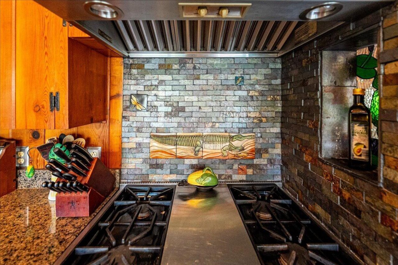 6423 Riverland Drive, Fort Pierce, FL 34982 Photo