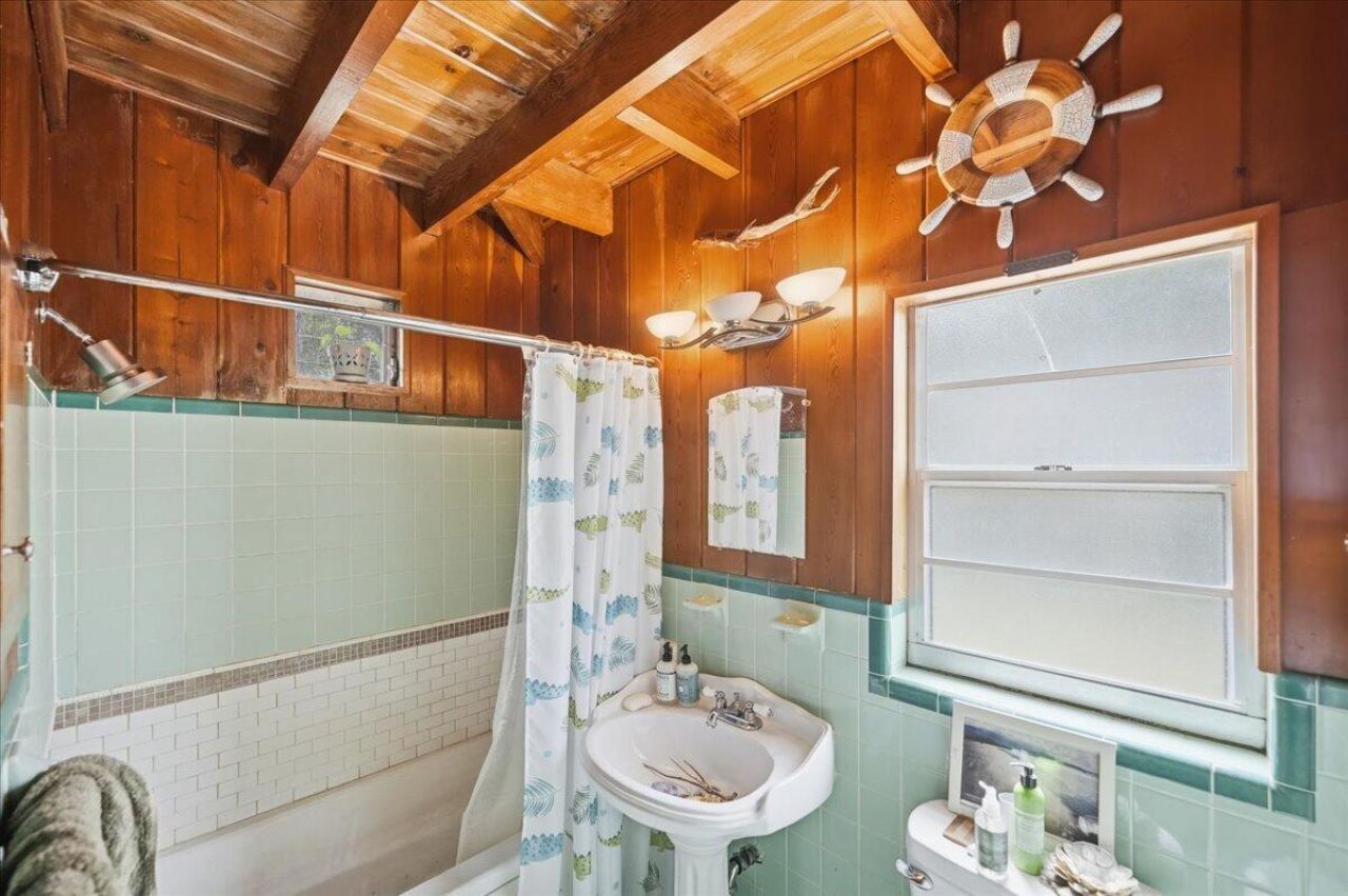 6423 Riverland Drive, Fort Pierce, FL 34982 Photo