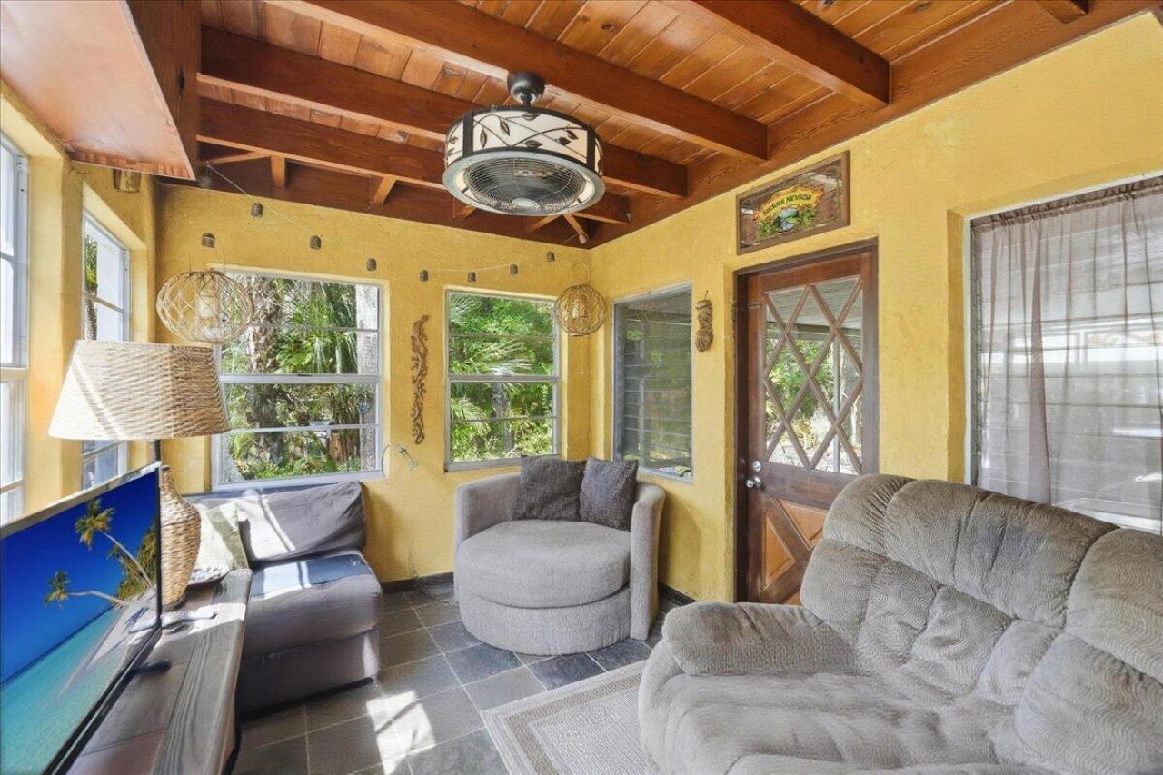 6423 Riverland Drive, Fort Pierce, FL 34982 Photo