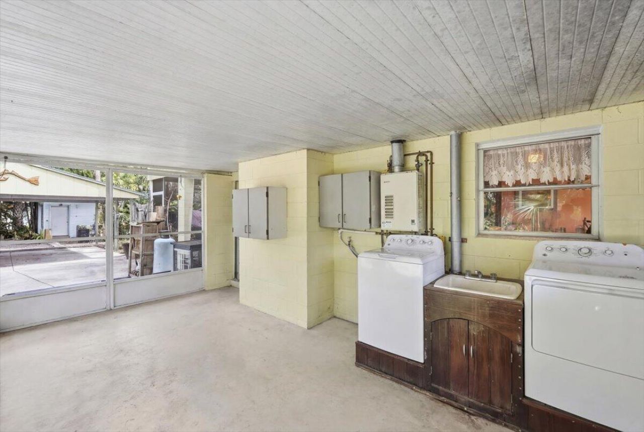 6423 Riverland Drive, Fort Pierce, FL 34982 Photo