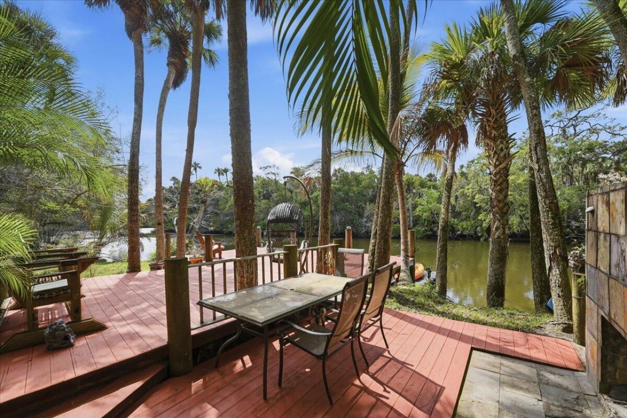 6423 Riverland Drive, Fort Pierce, FL 34982 Photo