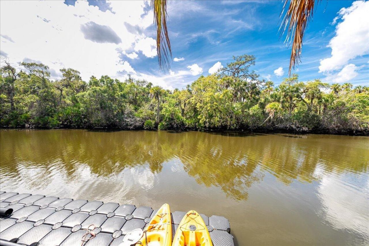 6423 Riverland Drive, Fort Pierce, FL 34982 Photo