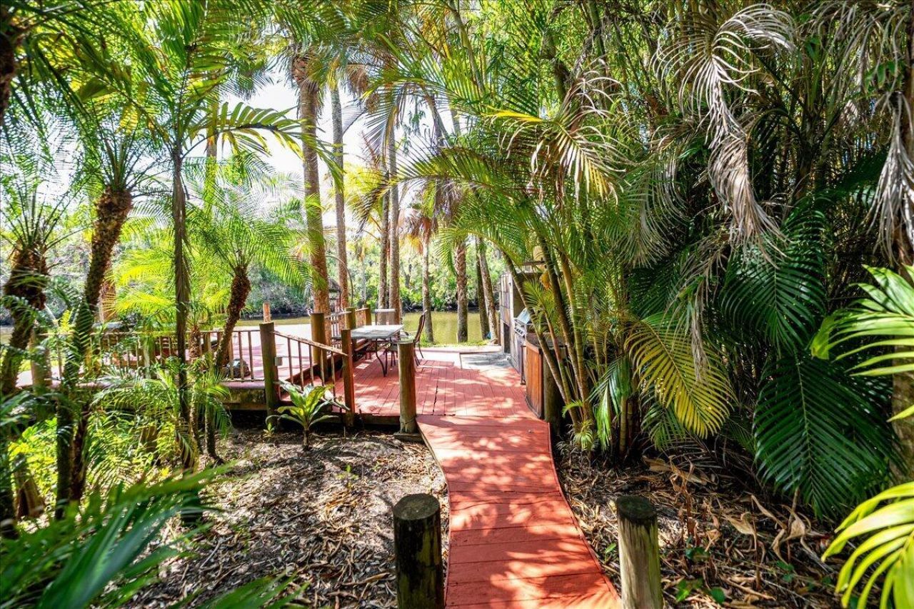 6423 Riverland Drive, Fort Pierce, FL 34982 Photo