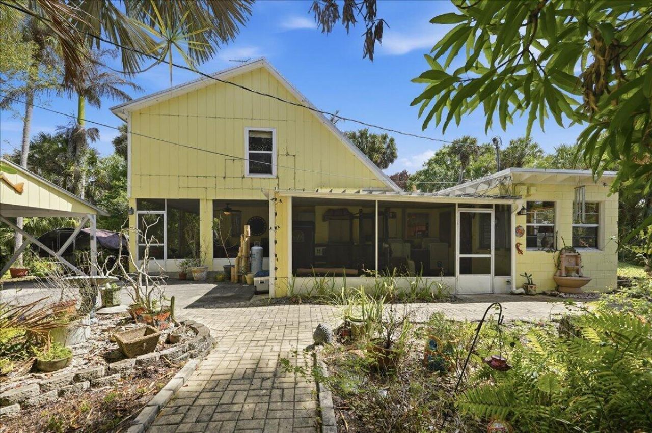 6423 Riverland Drive, Fort Pierce, FL 34982 Photo