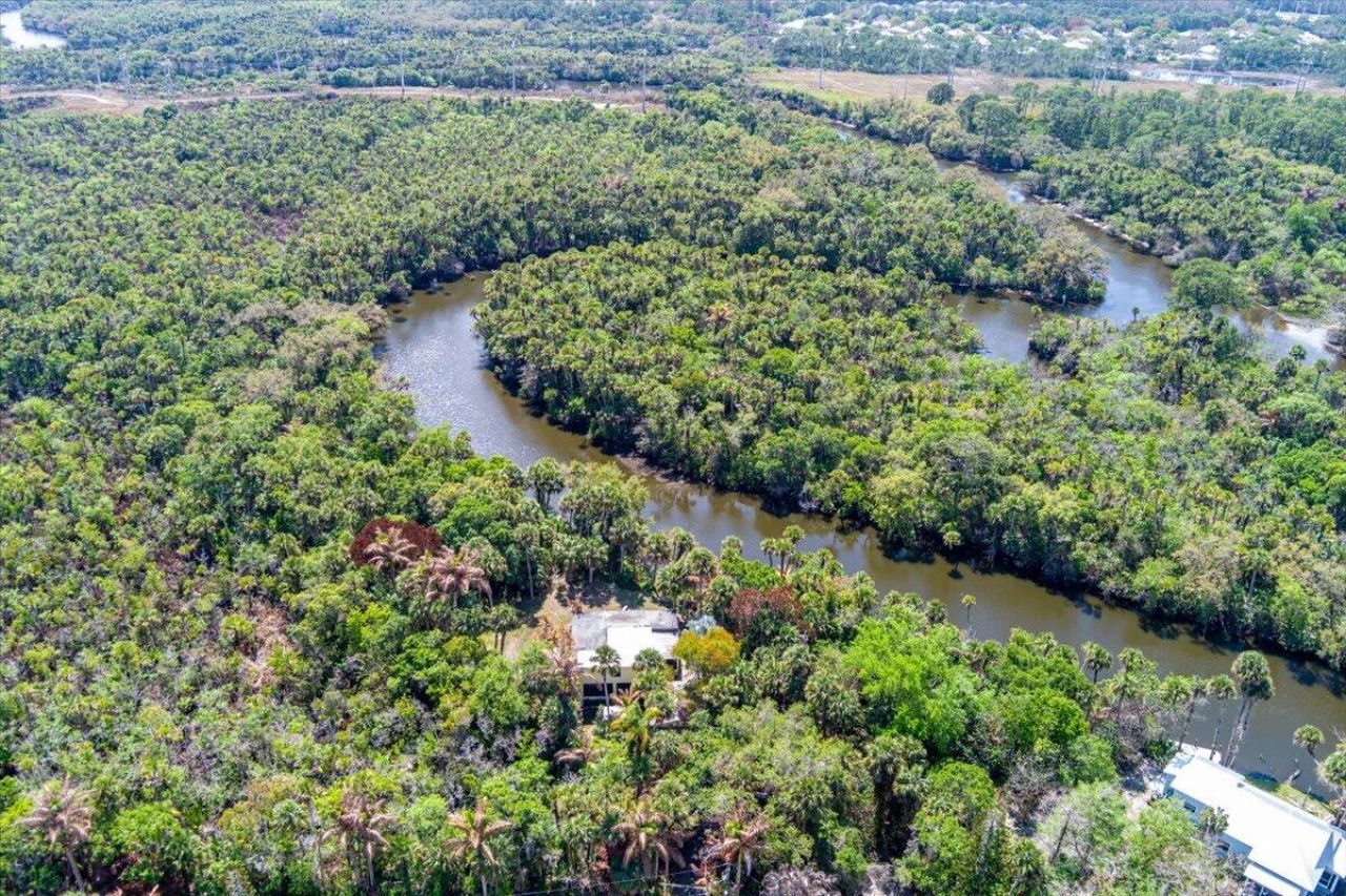 6423 Riverland Drive, Fort Pierce, FL 34982 Photo