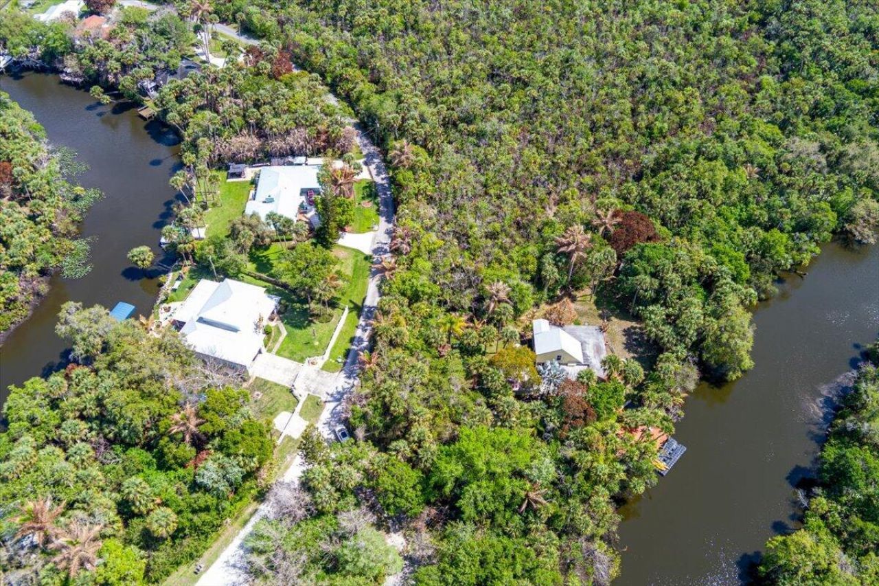 6423 Riverland Drive, Fort Pierce, FL 34982 Photo