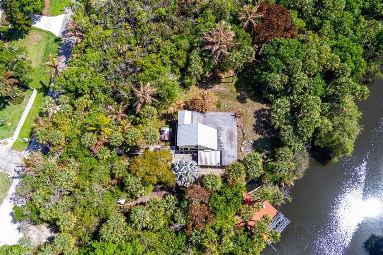 6423 Riverland Drive, Fort Pierce, FL 34982 Photo