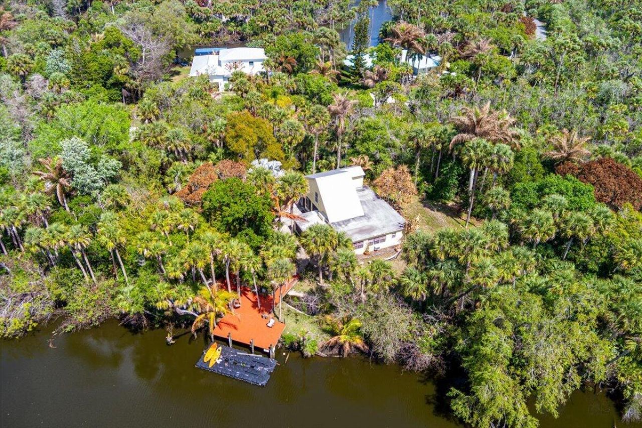 6423 Riverland Drive, Fort Pierce, FL 34982 Photo