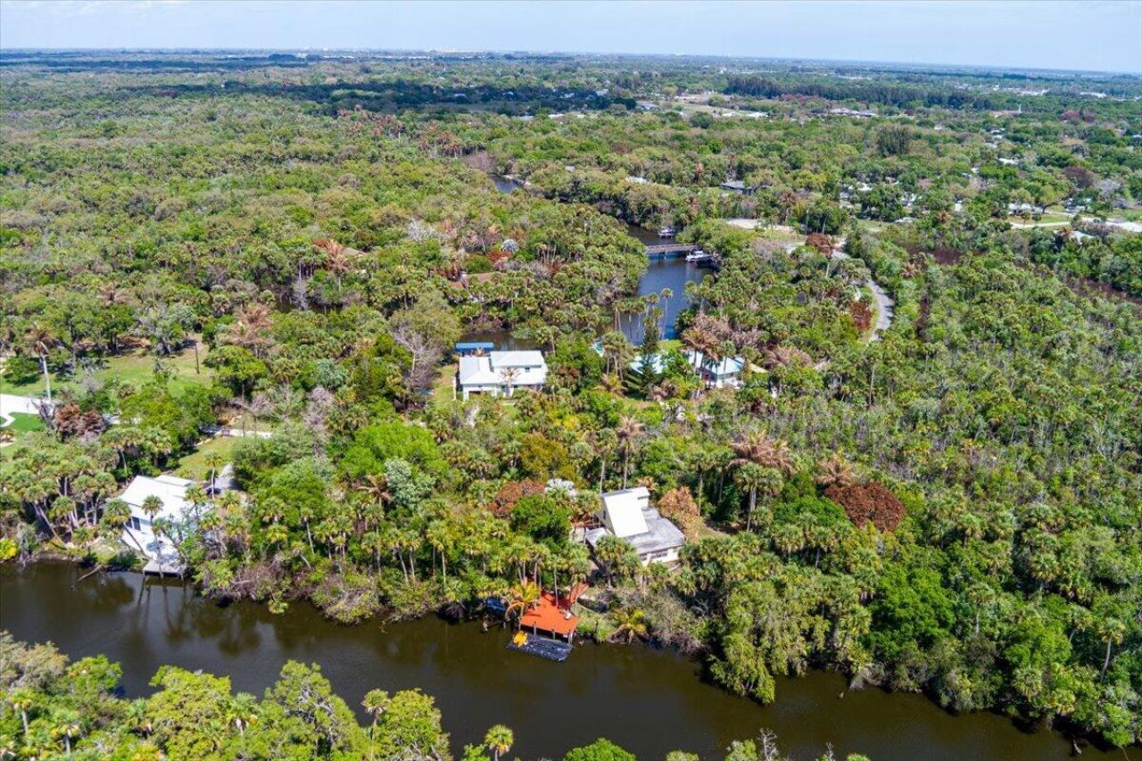 6423 Riverland Drive, Fort Pierce, FL 34982 Photo