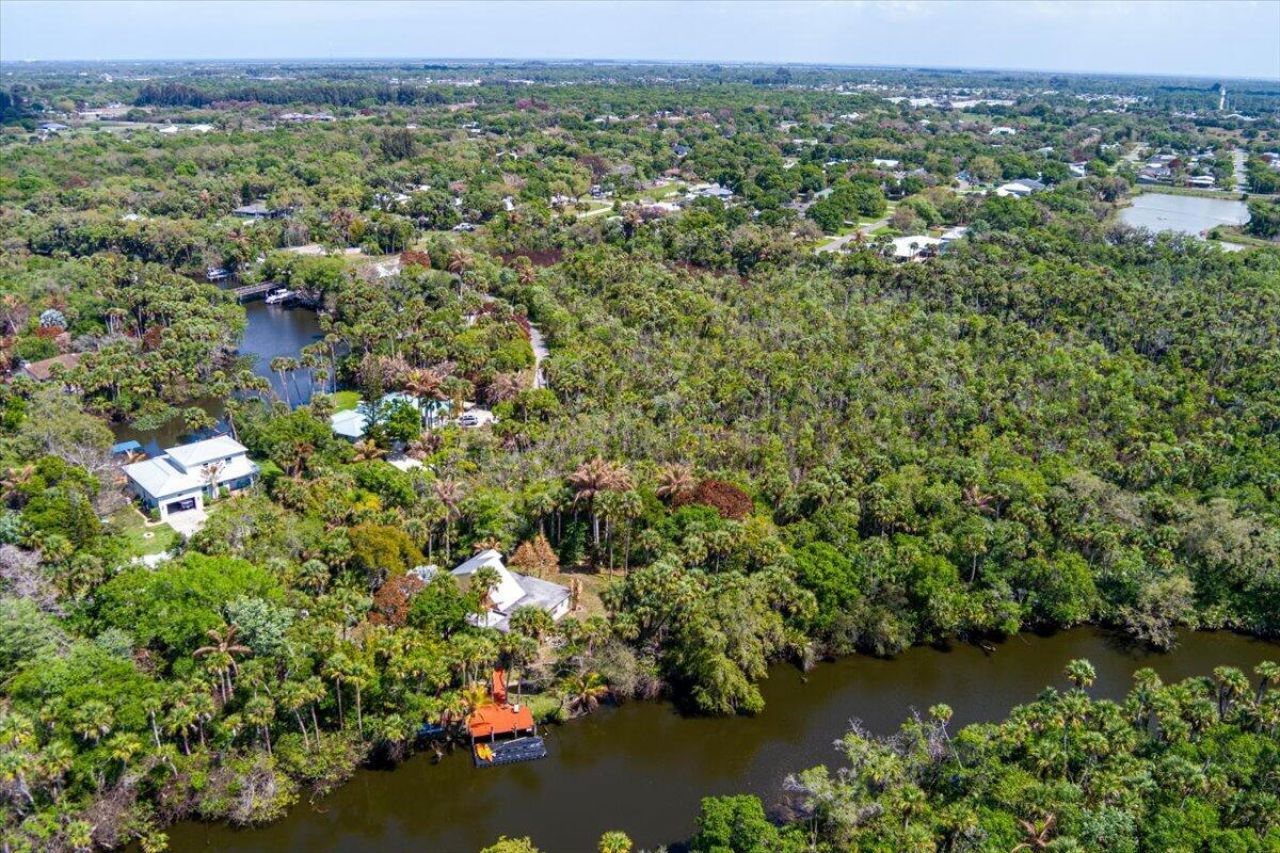 6423 Riverland Drive, Fort Pierce, FL 34982 Photo