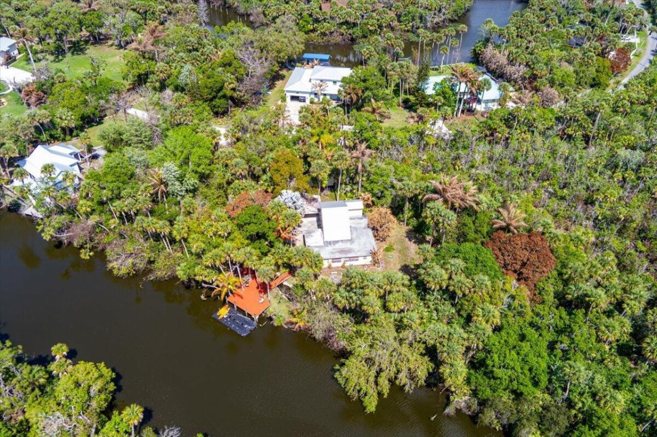 6423 Riverland Drive, Fort Pierce, FL 34982 Photo